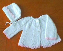 knitting babies' sweater